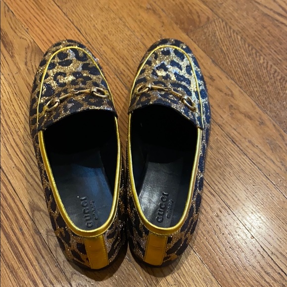 Gucci brocade leopard loafers. Amazing condition! - Picture 3 of 9